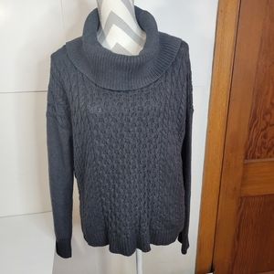 American Eagle Womans Cowl Neck Cable Knit Sweater Size Large